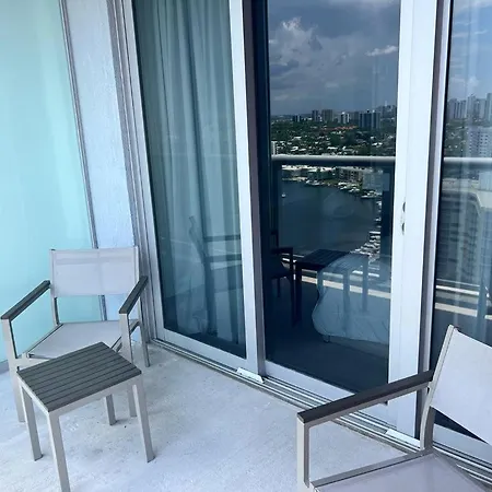 Amazing Looking Studio 5 Min From Ocean Near Aventura Mall And Gulfstream Casino Special Promo Inside Hallandale Beach Extérieur photo