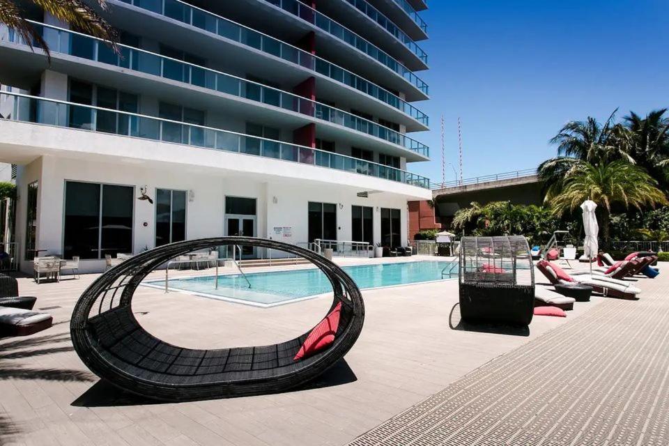Amazing Looking 5 Min From Ocean Near Aventura Mall And Gulfstream Casino Special Promo Inside